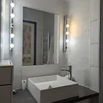 度假居 The Artist's House - Repeat Listing 塞雷