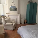 The Artist's House - Repeat Listing 度假居 *