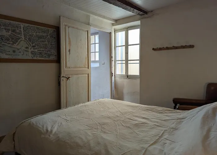 The Artist's House - Repeat Listing